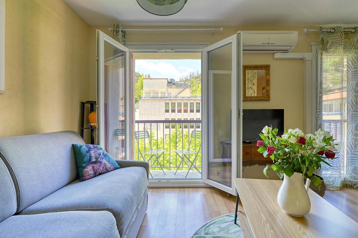 Charmant T1 Bis Idealement Situe Au Pied Des Thermes Amelie-Les-Bains ภายนอก รูปภาพ